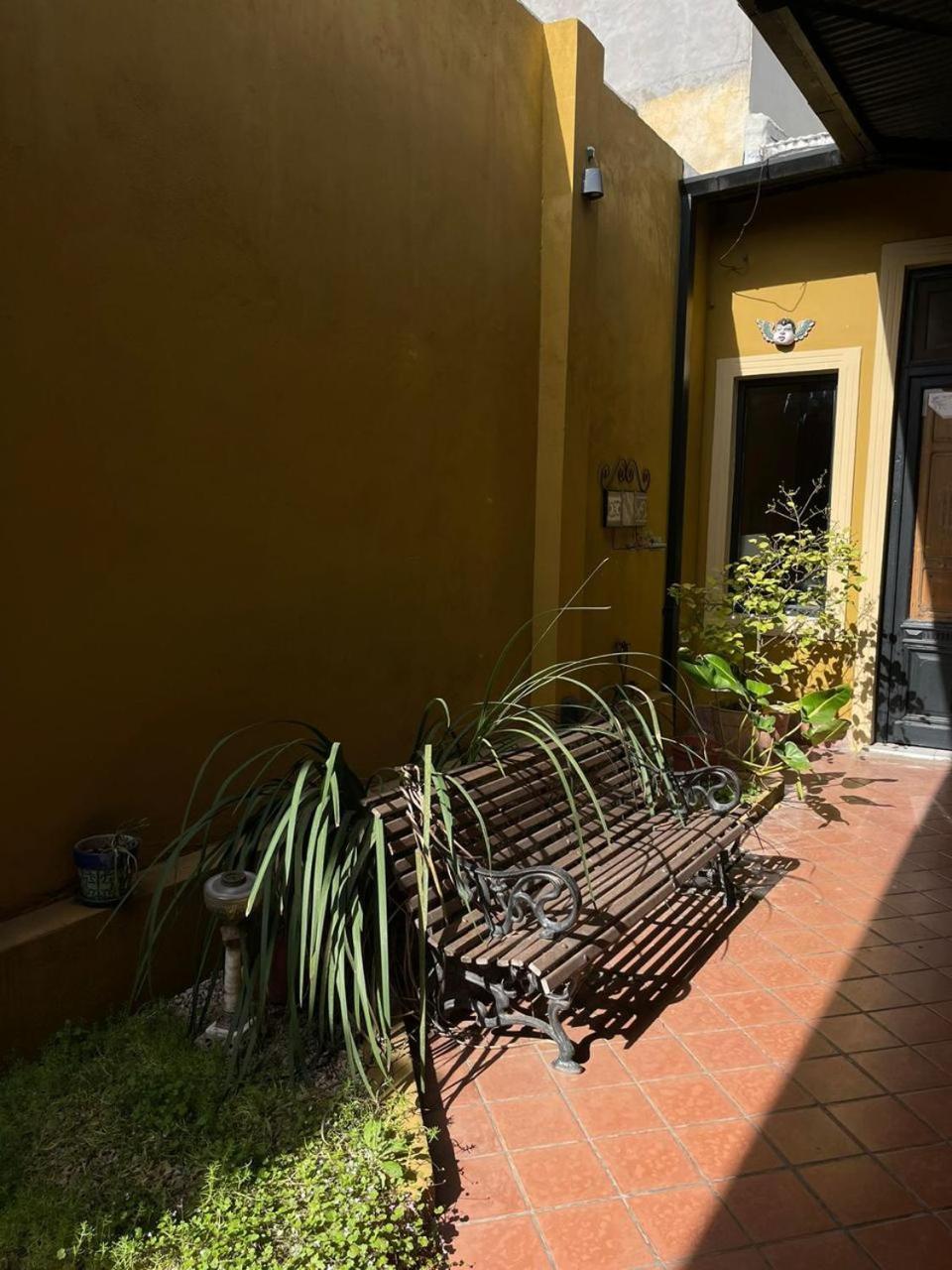 Bed and Breakfast La Casona De Blanca Balcarce Exterior foto